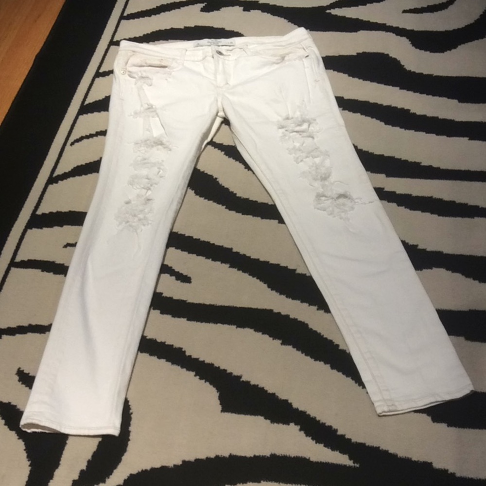 NWOT A & F Skinny Jeans